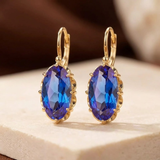 Boucles d'oreilles pendantes en or et saphir — Groumia