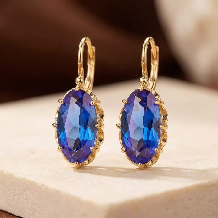 Boucles d'oreilles pendantes en or et saphir — Groumia