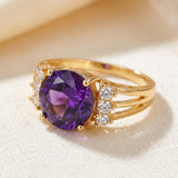 Bague en or avec améthyste à tige fendue — Groumia