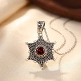 Collier Pendentif Étoile en Rubis Argenté — Groumia