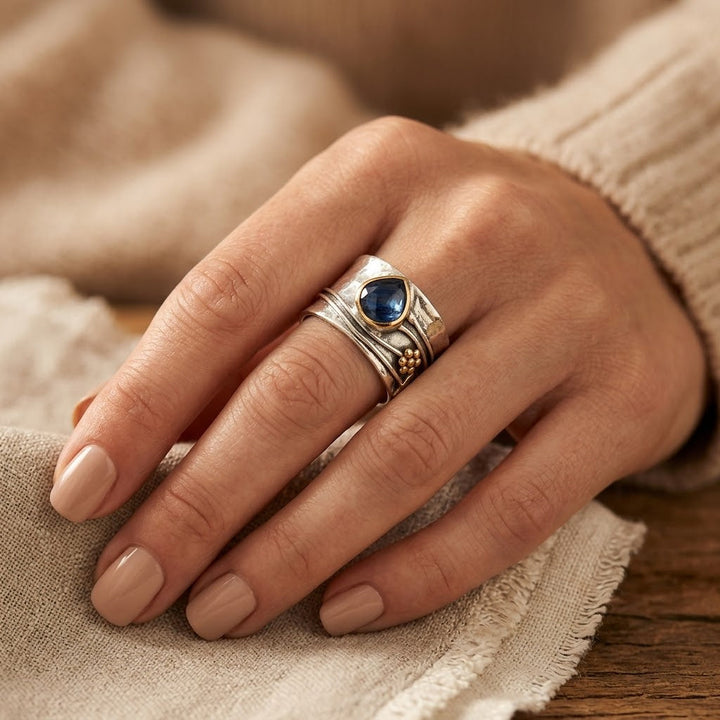 Bague avec Accent en Argent et Or — Groumia