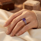 Bague en argent avec améthyste et pierres latérales — Groumia