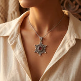Collier Pendentif Étoile en Rubis Argenté — Groumia