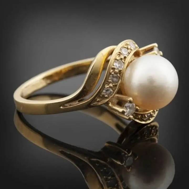 Bague Élégante avec Marguerite et Or Brillant — Groumia
