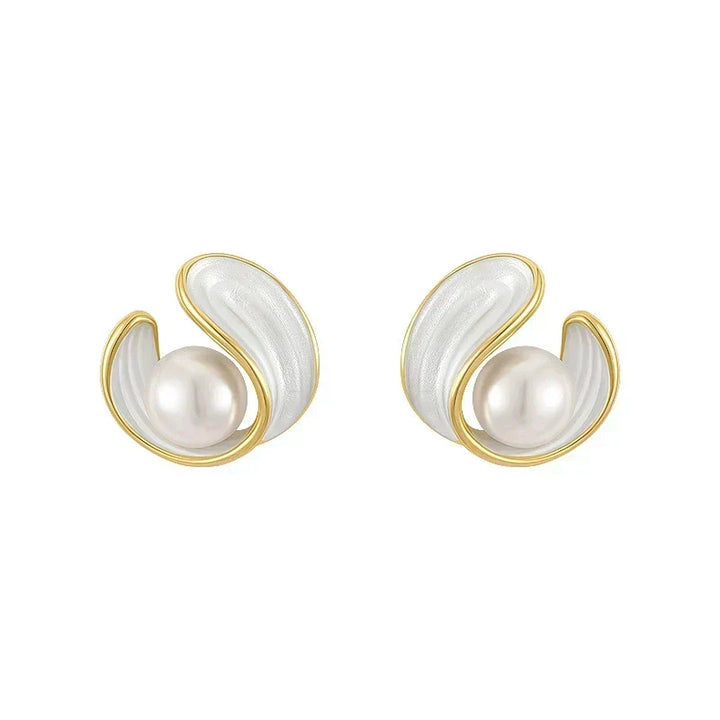 Boucles d'oreilles pendantes luxueuses en opale blanche et perles en or — Groumia