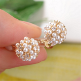 Boucles d'oreilles rétro avec ornement en perles — Groumia
