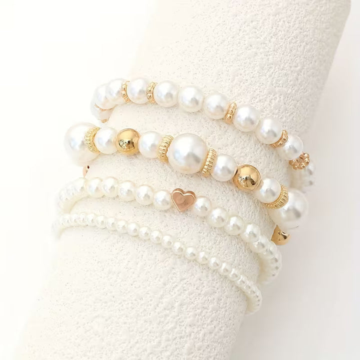 Bracelets en perles blanches — Groumia