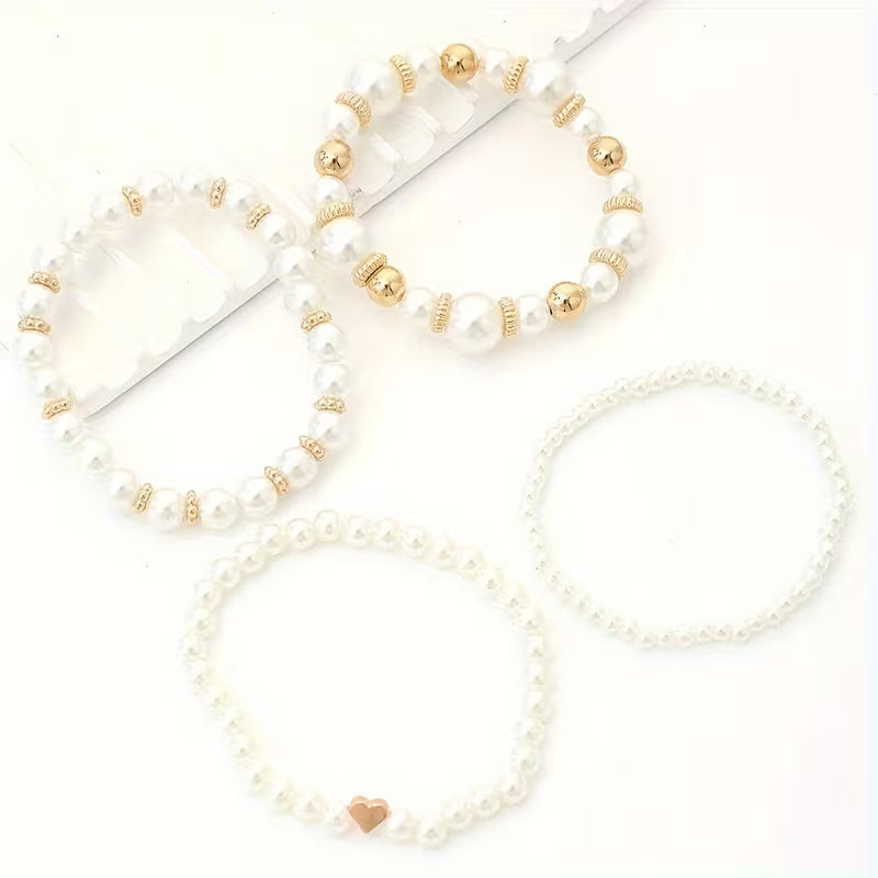 Bracelets en perles blanches — Groumia