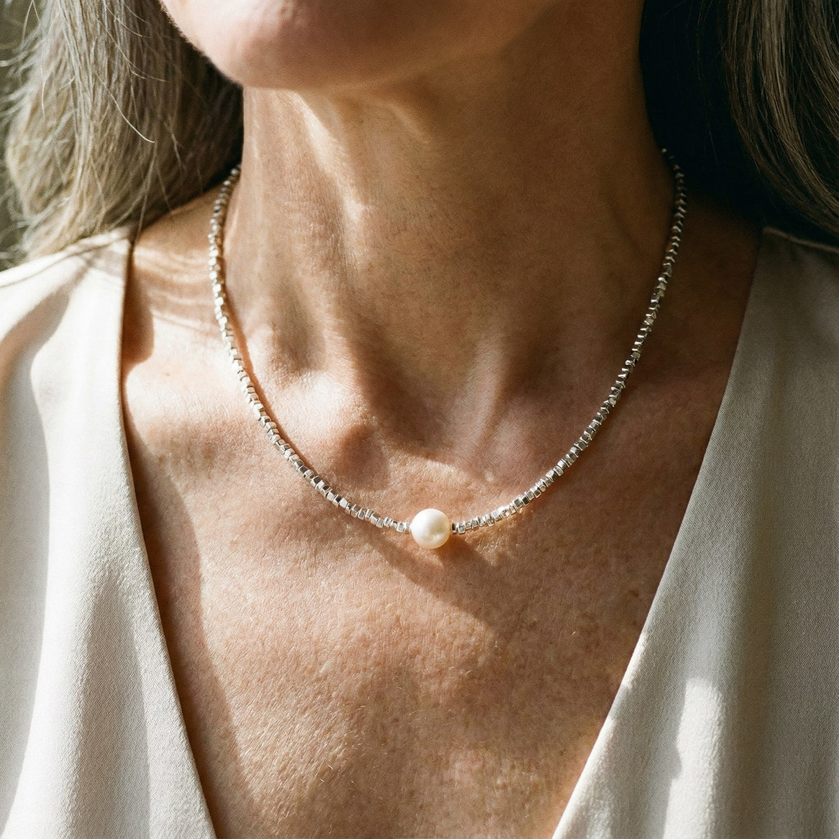 Collier rétro avec perles — Groumia