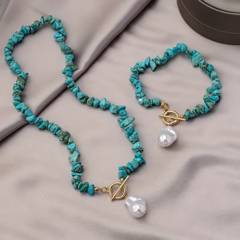 Ensemble de bijoux élégants en pierres naturelles et perles — Groumia