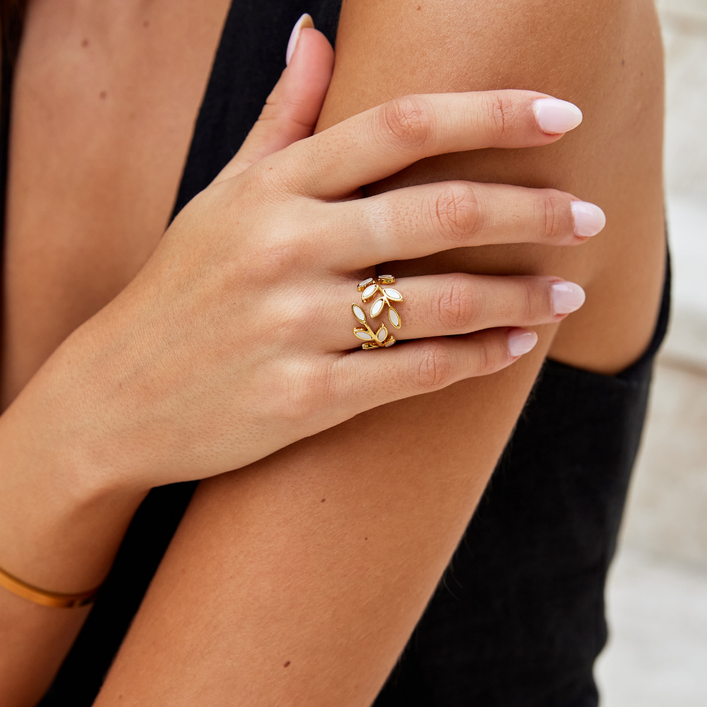 Bague Motif Feuille d'Or — Groumia