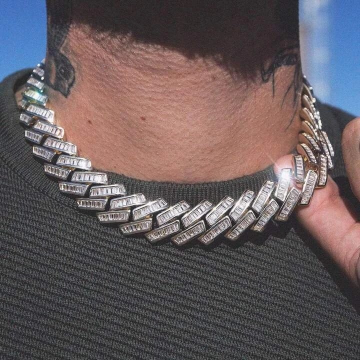 Collier hip hop — Groumia
