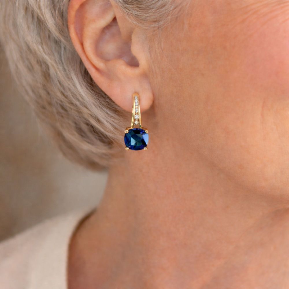 Boucles d'oreilles créoles en pierre saphir mystique — Groumia