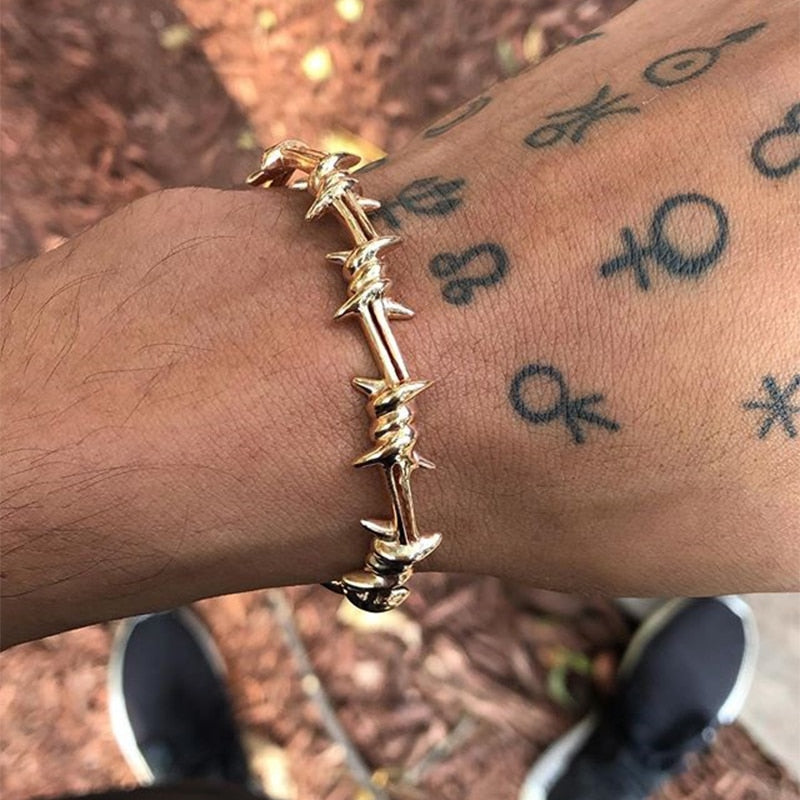 Bracelet barbelet — Groumia