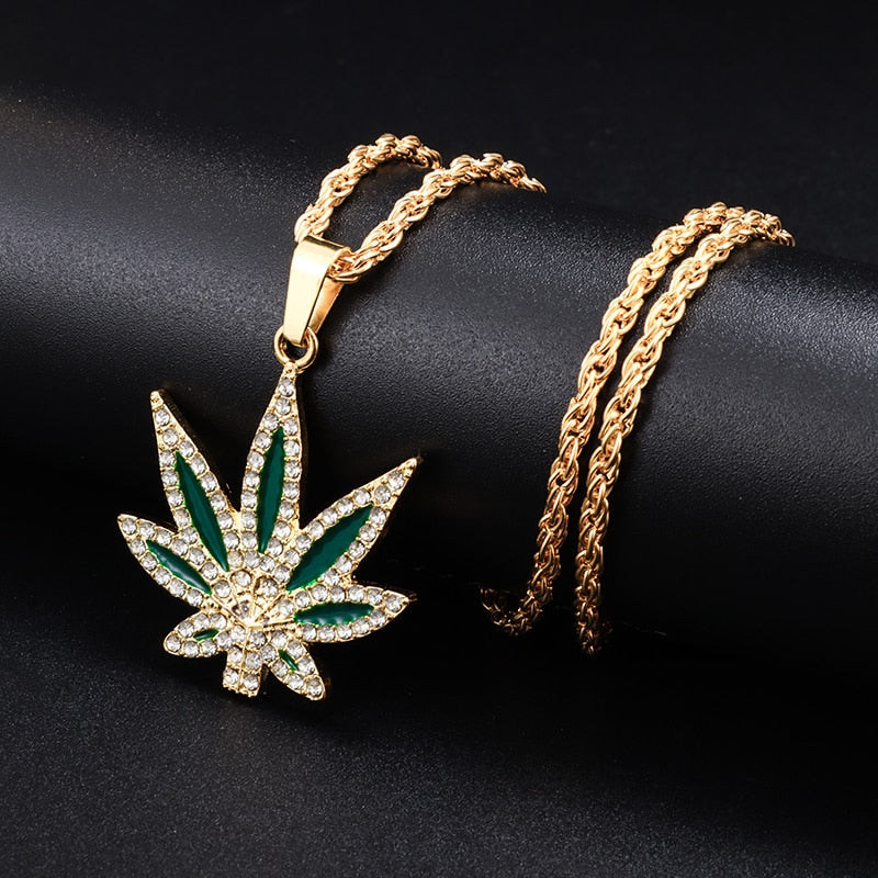 Collier Weed — Groumia