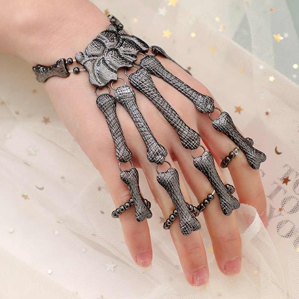 Bijoux Main de squelette — Groumia