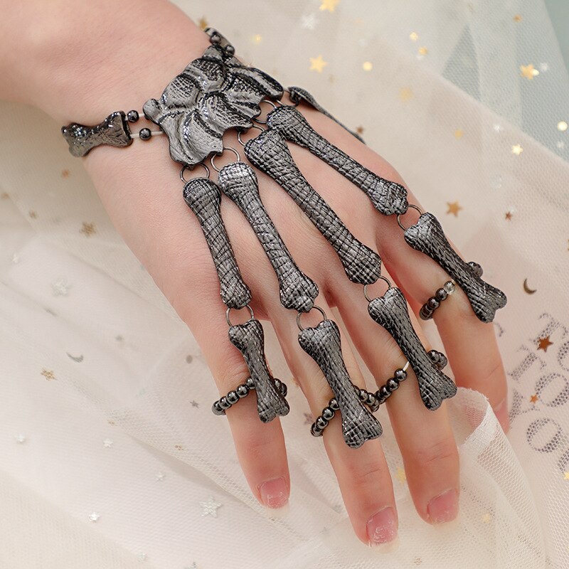 Bijoux Main de squelette — Groumia