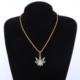 Collier Weed — Groumia