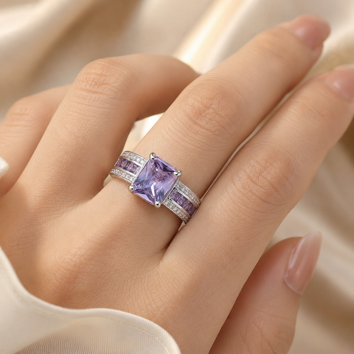 Bague en argent avec améthyste — Groumia