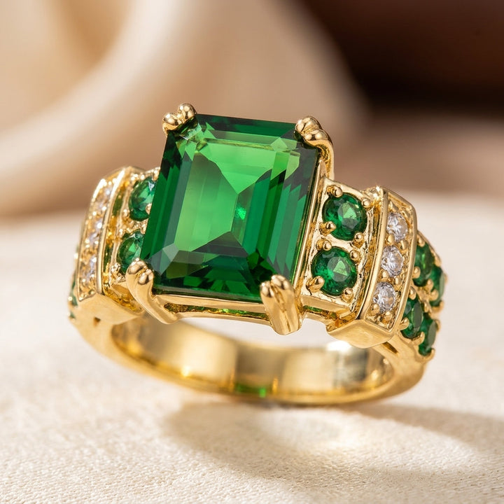 Bague géométrique en or émeraude — Groumia