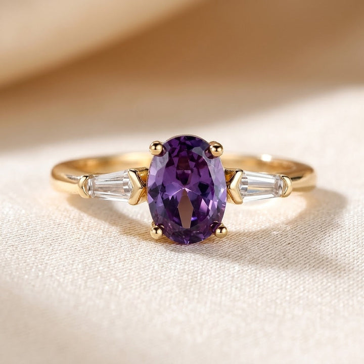Bague en Or avec Améthyste à Trois Pierres — Groumia