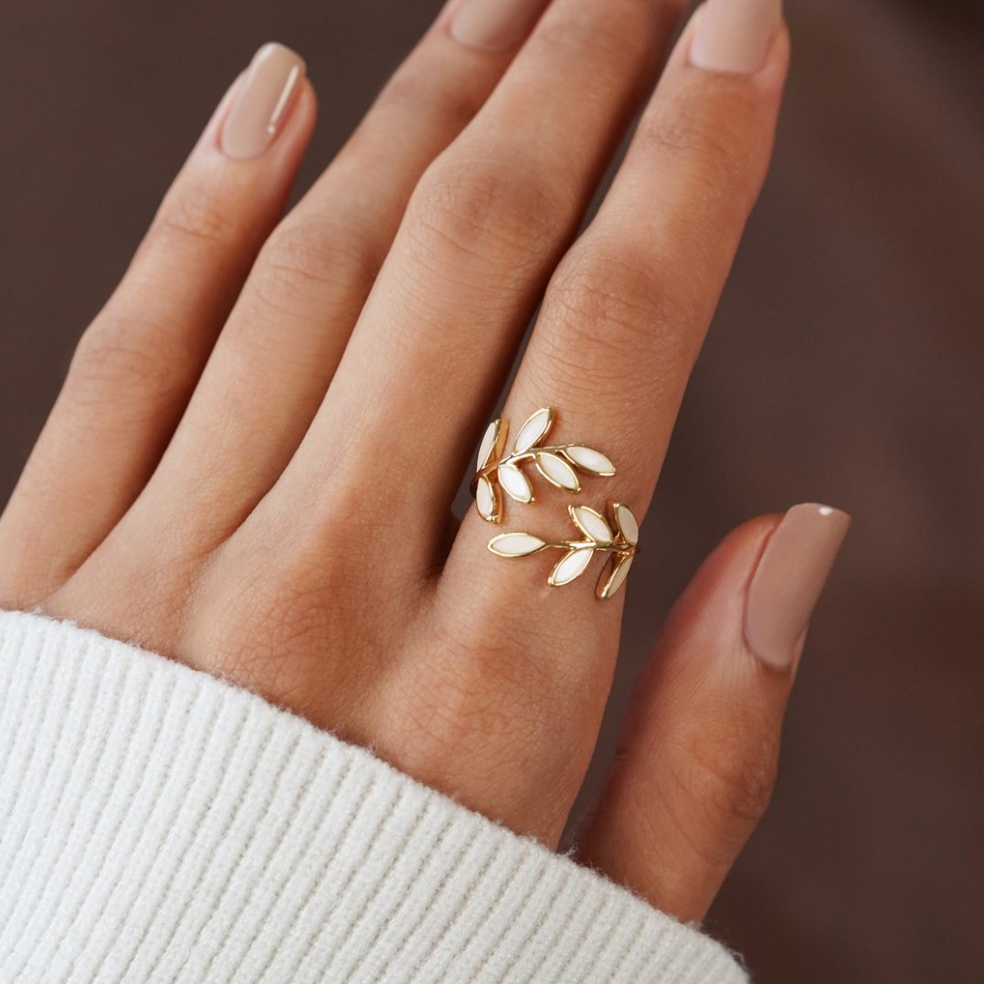 Bague Motif Feuille d'Or — Groumia