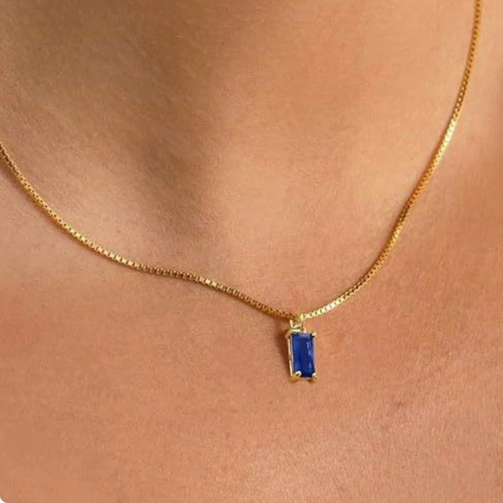 Collier Pendentif Saphir Minimaliste — Groumia
